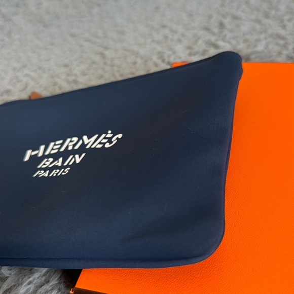 Hermes - Picture 5 of 17